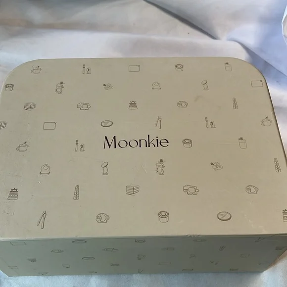 Moonkie Luxe Playtime Set. NWT